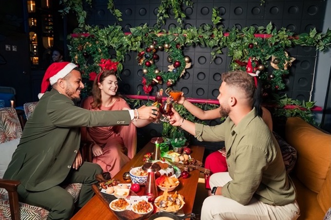 ليالي الميلاد بطعم مختلف في الإمارات